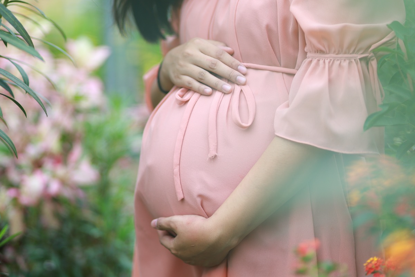 懷孕對(duì)美國結(jié)婚綠卡申請(qǐng)的影響，你了解多少？