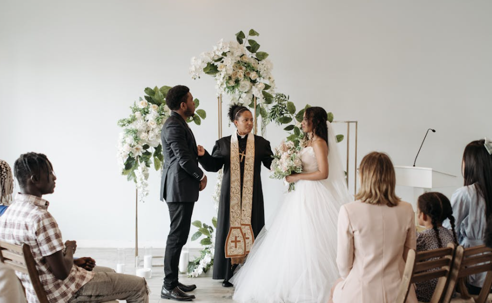 想拿美國結(jié)婚綠卡？這些條件你必須滿足！